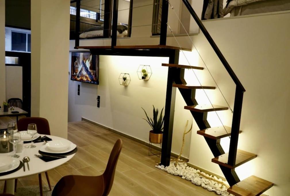 Cosy Loft Lejlighed Patras Eksteriør billede